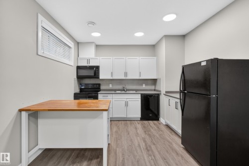 1363 Adamson Drive, Edmonton, AB 