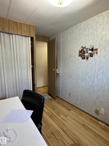 192 Lee Ridge Road, Edmonton, AB - Indoor