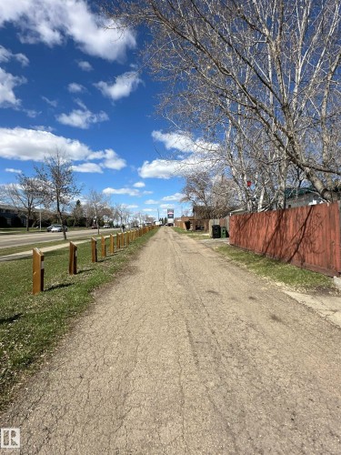 192 Lee Ridge Road, Edmonton, AB - Outdoor With View