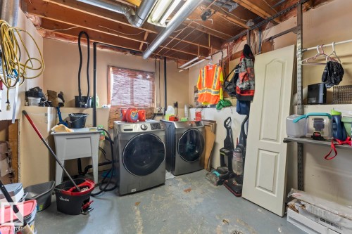 1815 Forest Drive, Cold Lake, AB - Indoor Photo Showing Laundry Room