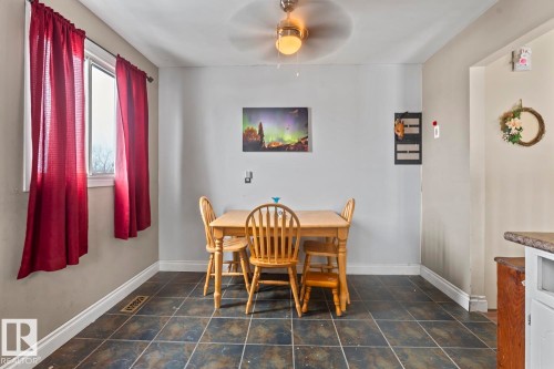 1815 Forest Drive, Cold Lake, AB - Indoor Photo Showing Dining Room