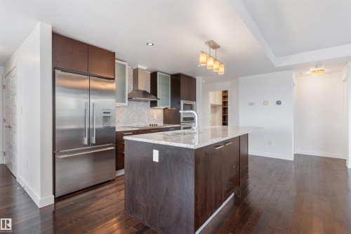 1901 10388 105 Street, Edmonton, AB - Indoor Photo Showing Kitchen With Upgraded Kitchen