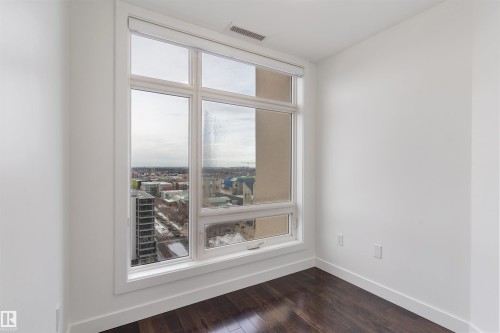 1901 10388 105 Street, Edmonton, AB - Indoor Photo Showing Other Room