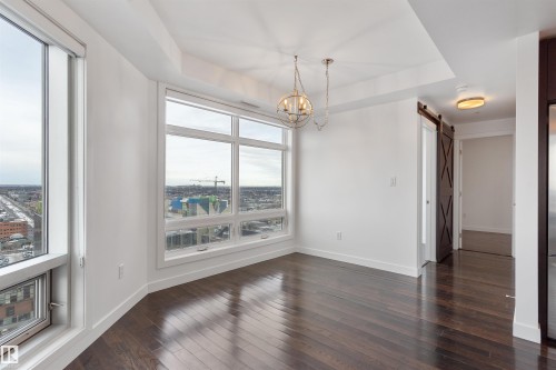 1901 10388 105 Street, Edmonton, AB - Indoor Photo Showing Other Room