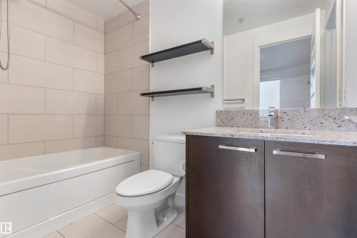 1901 10388 105 Street, Edmonton, AB - Indoor Photo Showing Bathroom