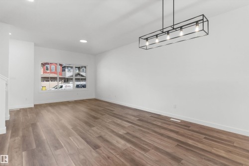 20619 43 Avenue, Edmonton, AB - Indoor Photo Showing Other Room