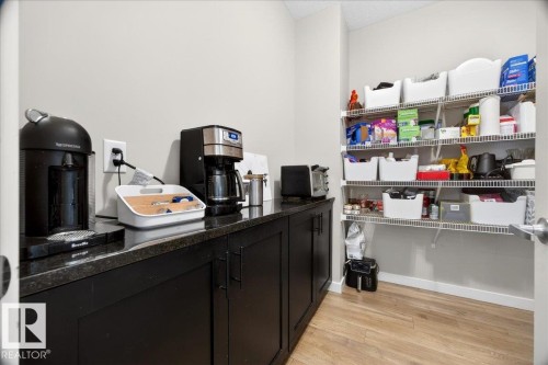 8048 18 Avenue, Edmonton, AB - Indoor
