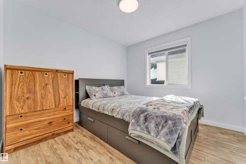 88 Bonin, Beaumont, AB - Indoor Photo Showing Bedroom
