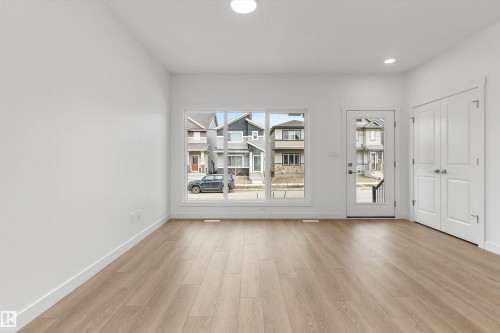 6265 175A Avenue, Edmonton, AB - Indoor Photo Showing Other Room