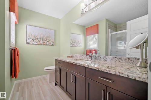 6504 59 Avenue, Beaumont, AB - Indoor Photo Showing Bathroom
