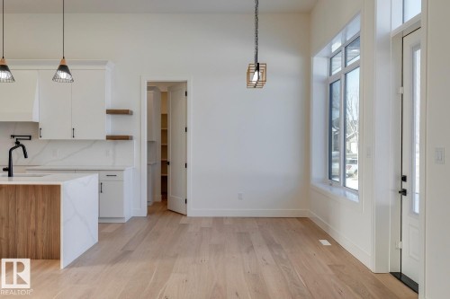 15 Pinnacle Key, Rural Sturgeon County, AB - Indoor