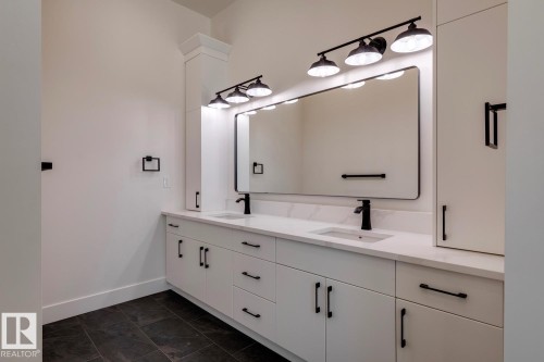 15 Pinnacle Key, Rural Sturgeon County, AB - Indoor Photo Showing Bathroom