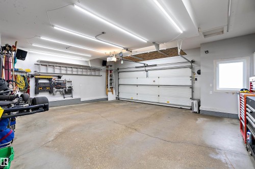 1223 117 Street, Edmonton, AB - Indoor Photo Showing Garage
