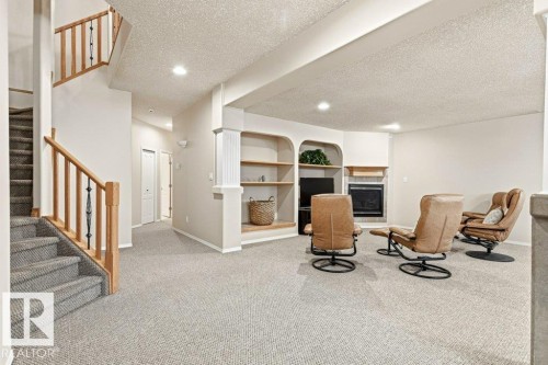 244 Wolf Willow Road, Edmonton, AB - Indoor