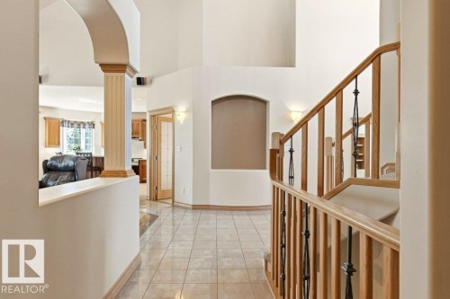 244 Wolf Willow Road, Edmonton, AB - Indoor Photo Showing Other Room