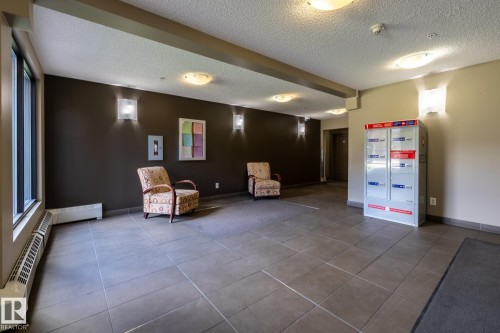 214 13907 136 Street, Edmonton, AB - Indoor Photo Showing Other Room