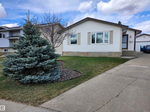 8608 103, Morinville, AB - Outdoor