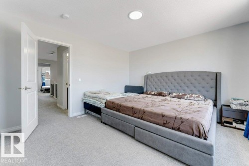 1305 Darby Way, Edmonton, AB - Indoor Photo Showing Bedroom