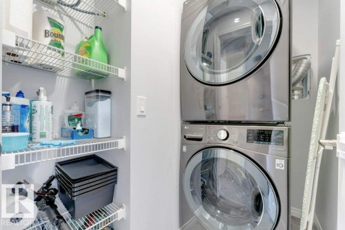 1305 Darby Way, Edmonton, AB - Indoor Photo Showing Laundry Room