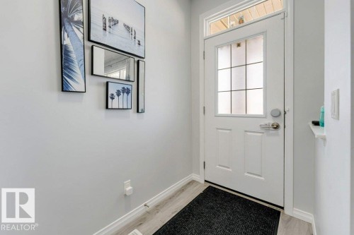 1305 Darby Way, Edmonton, AB - Indoor Photo Showing Other Room