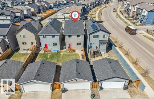 1305 Darby Way, Edmonton, AB - Outdoor