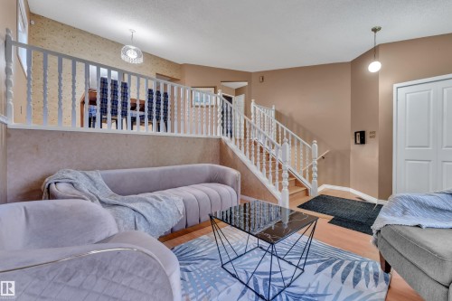 4903 11A Avenue, Edmonton, AB - Indoor