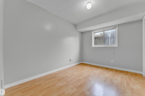 4903 11A Avenue, Edmonton, AB - Indoor Photo Showing Other Room