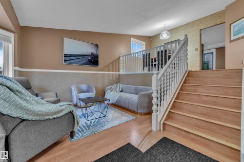 4903 11A Avenue, Edmonton, AB - Indoor