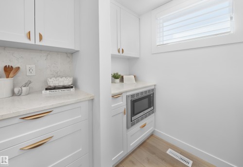 4149 Kinglet Drive, Edmonton, AB - Indoor Photo Showing Other Room