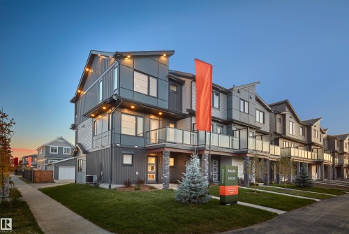4149 Kinglet Drive, Edmonton, AB - Outdoor With Facade