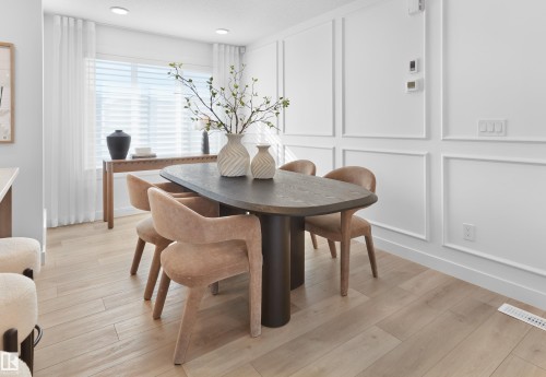 4149 Kinglet Drive, Edmonton, AB - Indoor Photo Showing Dining Room