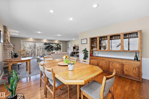 Dining area featuring hardwood flooring - 227 Westridge Road, Edmonton, AB - Indoor Photo Showing Dining Room