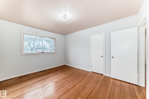 13003 Sherbrooke Avenue, Edmonton, AB - Indoor Photo Showing Other Room