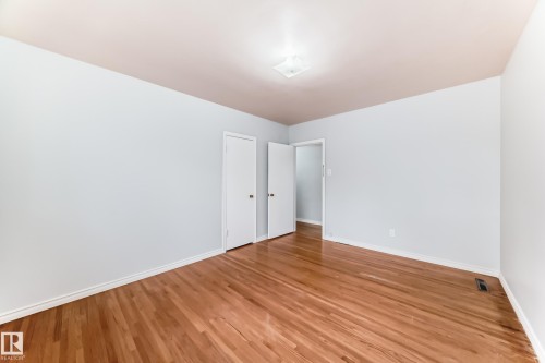 13003 Sherbrooke Avenue, Edmonton, AB - Indoor Photo Showing Other Room