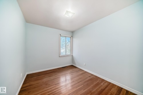 13003 Sherbrooke Avenue, Edmonton, AB - Indoor Photo Showing Other Room