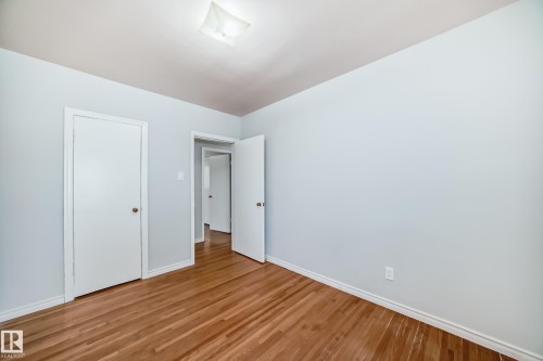 13003 Sherbrooke Avenue, Edmonton, AB - Indoor Photo Showing Other Room