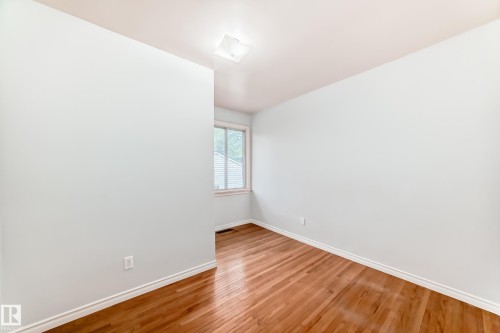 13003 Sherbrooke Avenue, Edmonton, AB - Indoor Photo Showing Other Room
