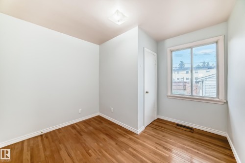 13003 Sherbrooke Avenue, Edmonton, AB - Indoor Photo Showing Other Room