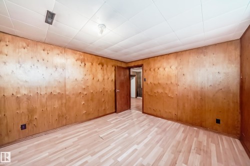 13003 Sherbrooke Avenue, Edmonton, AB - Indoor Photo Showing Other Room