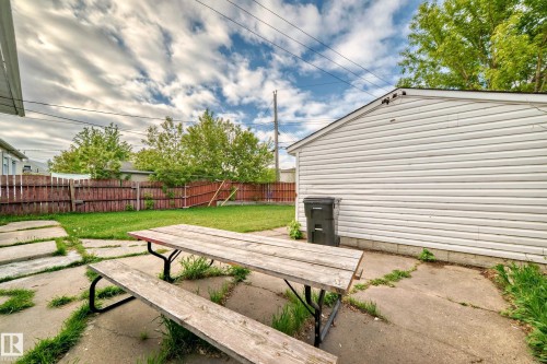 13003 Sherbrooke Avenue, Edmonton, AB - Outdoor