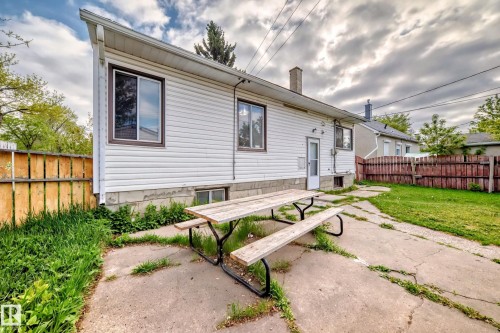 13003 Sherbrooke Avenue, Edmonton, AB - Outdoor