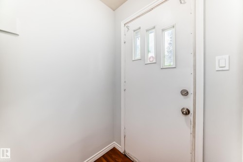 13003 Sherbrooke Avenue, Edmonton, AB - Indoor Photo Showing Other Room