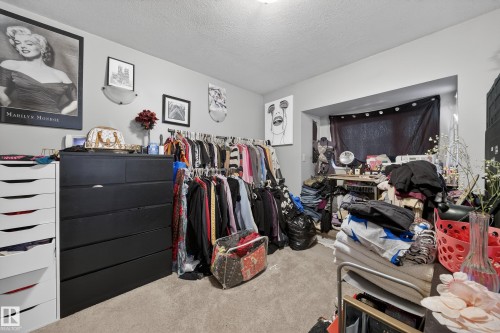 10520 52 Avenue, Edmonton, AB - Indoor