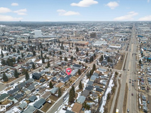 10520 52 Avenue, Edmonton, AB - Outdoor With View