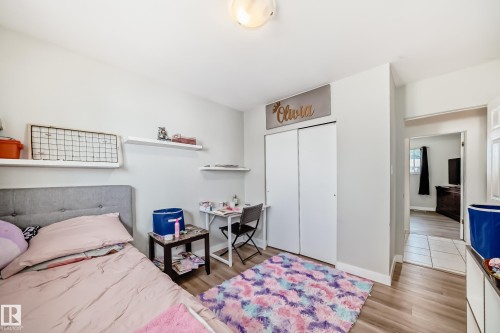 13524 123A Street, Edmonton, AB - Indoor Photo Showing Bedroom