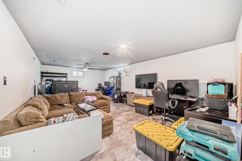 13524 123A Street, Edmonton, AB - Indoor