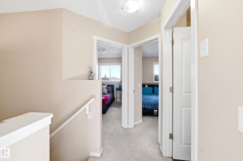 2132 32 Street Nw, Edmonton, AB - Indoor Photo Showing Other Room
