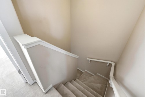 2132 32 Street Nw, Edmonton, AB - Indoor Photo Showing Other Room