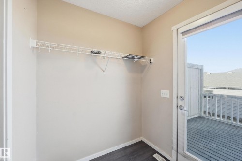 2132 32 Street Nw, Edmonton, AB - Indoor With Storage