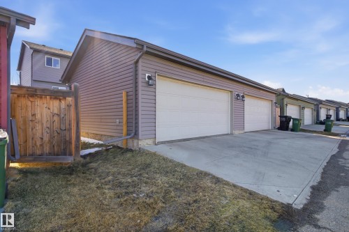2132 32 Street Nw, Edmonton, AB - Outdoor